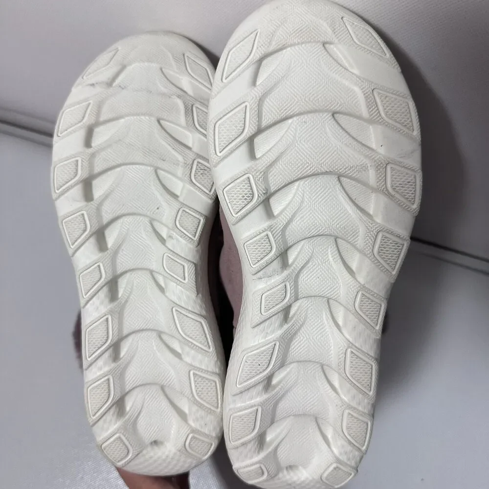 Skechers preowned good